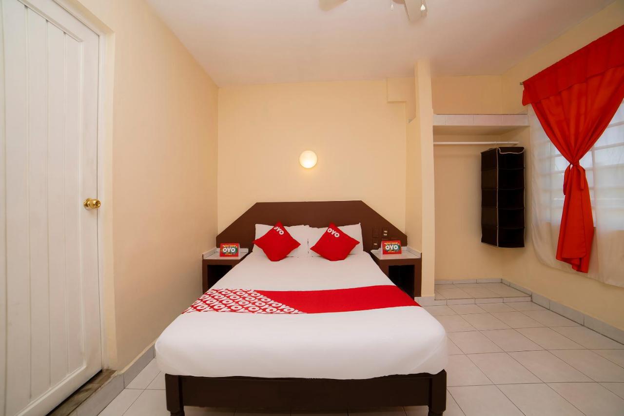 Oyo Hotel Jardin Carpio Aguascalientes Exterior photo
